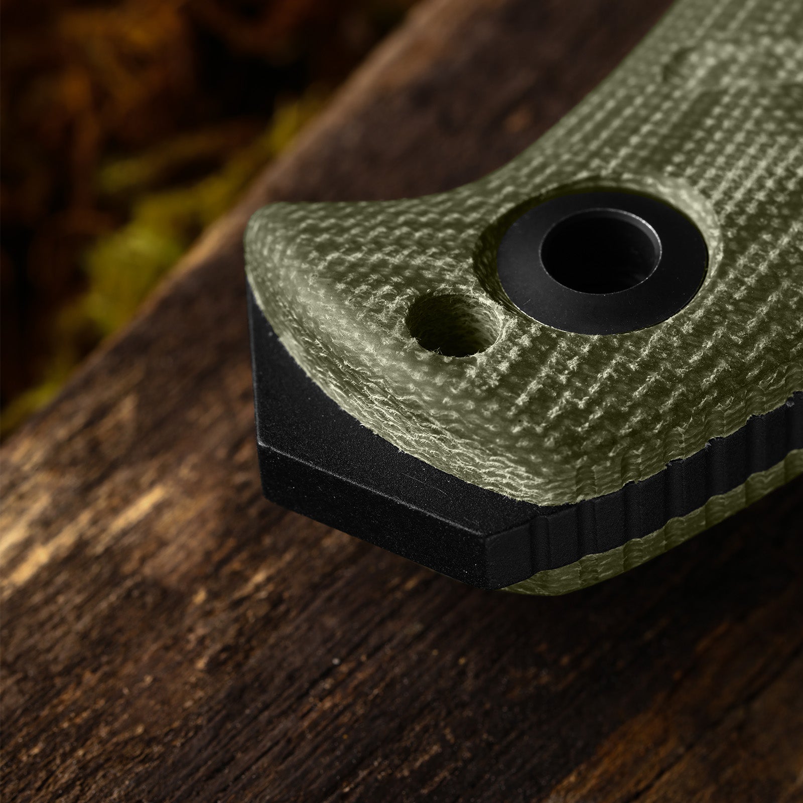 Sheepdog® Survival | 5.5mm x 5.28" | Hammer Pommel & Bow Drill Divot | Black Coated 1095 Steel | KizerV™ 1105A4