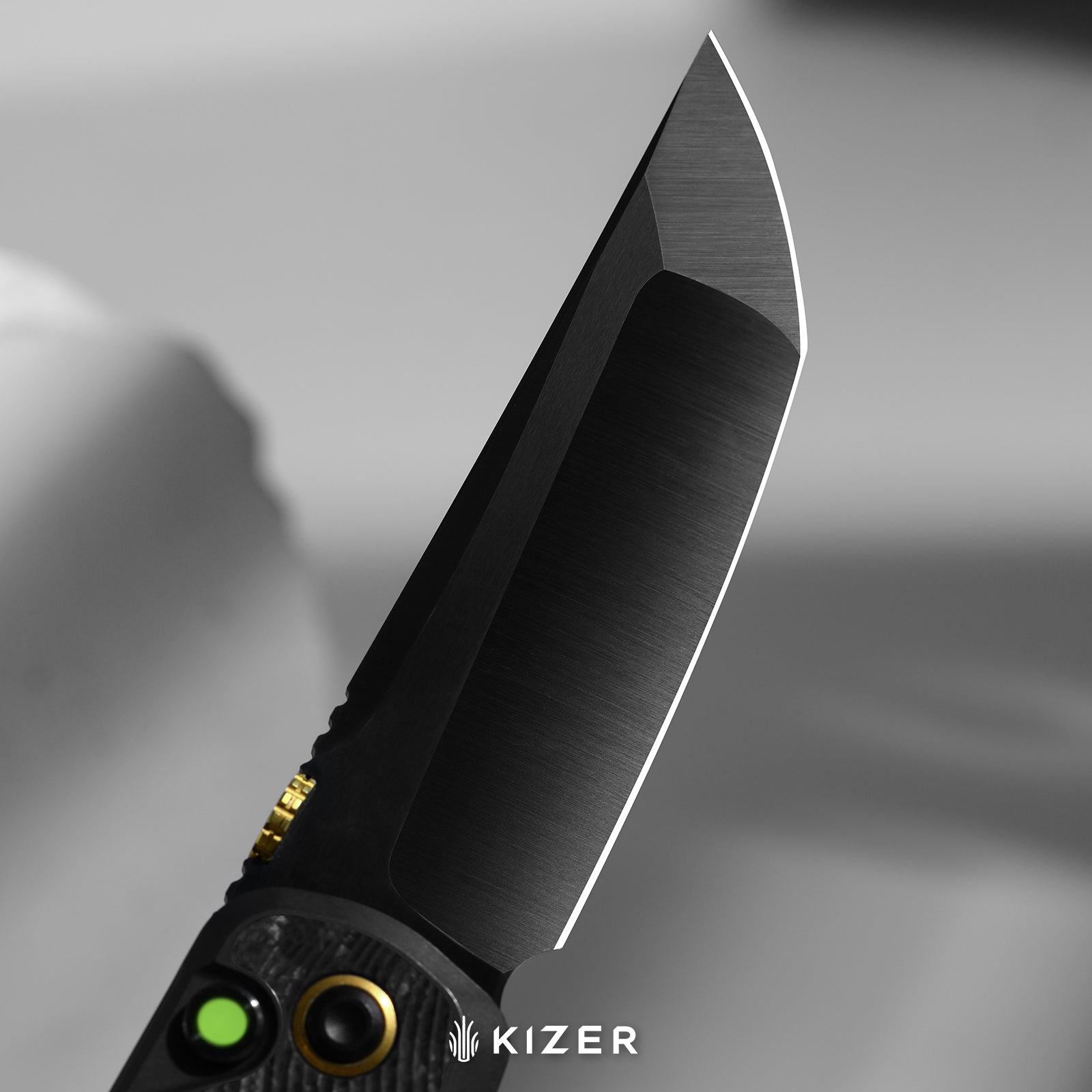 Mithril-Lefty | KineticFit™ Button Lock | M390 + DLC Ultra + Hand-Brushed | Titanium (DLC Ultra) & Fat Carbon | Exquisite Light | KizerX® FK08A1