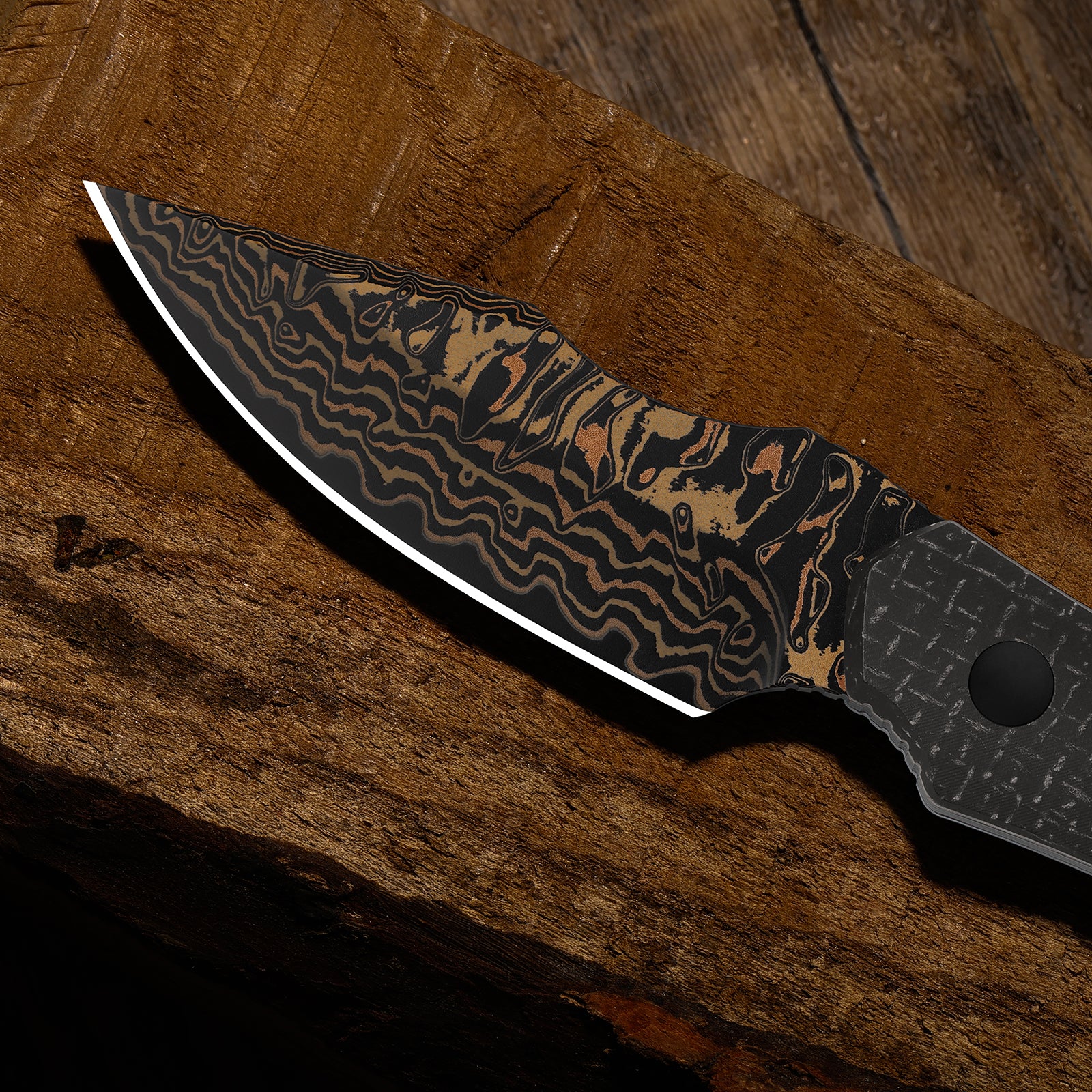 Bone | AEB-L + Stonewashed | Stabilized Wood | KizerV™ 1122A4