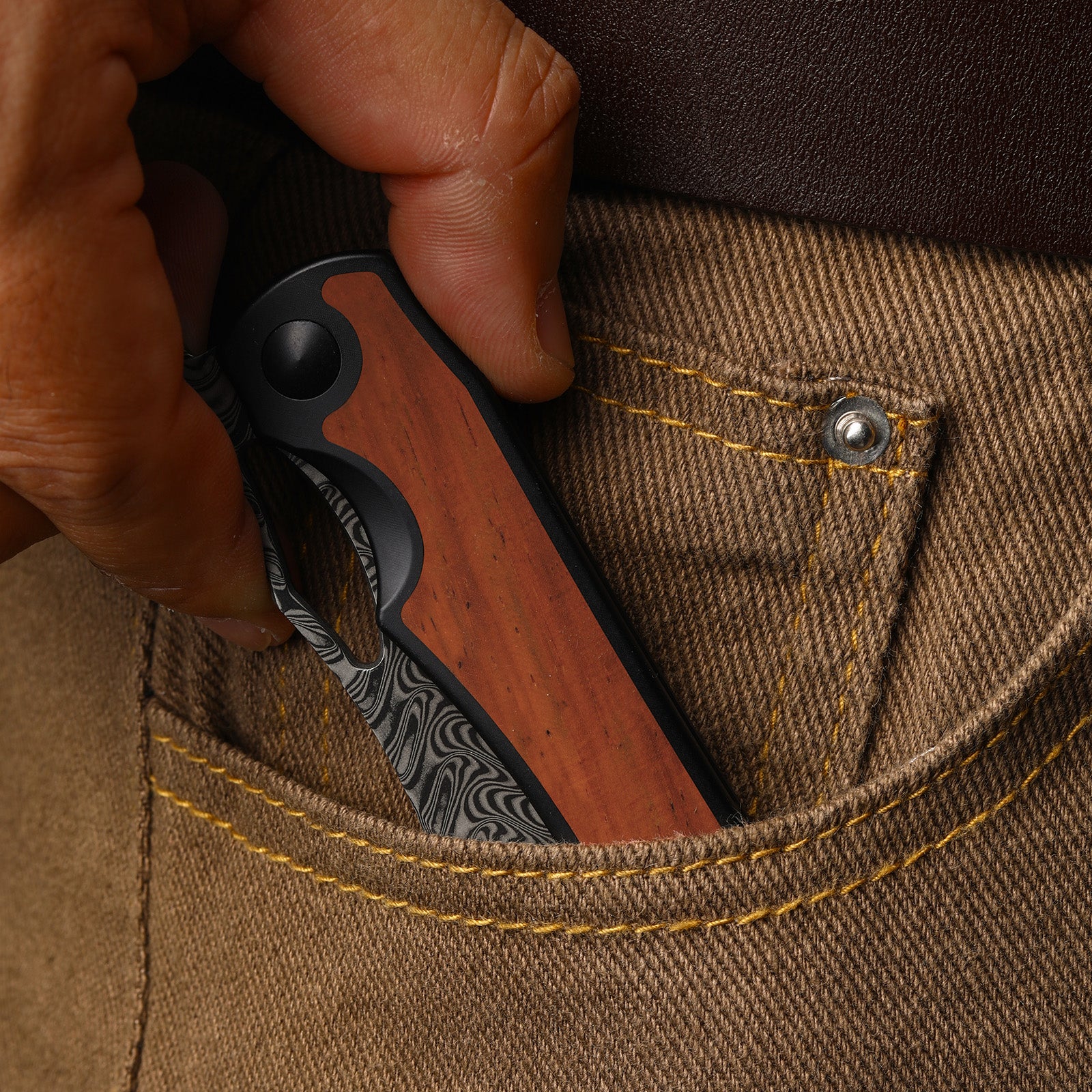 Allure | Balanced Form | S45VN | Micarta With Vortex Pattern | KizerB™ 4763LDA1