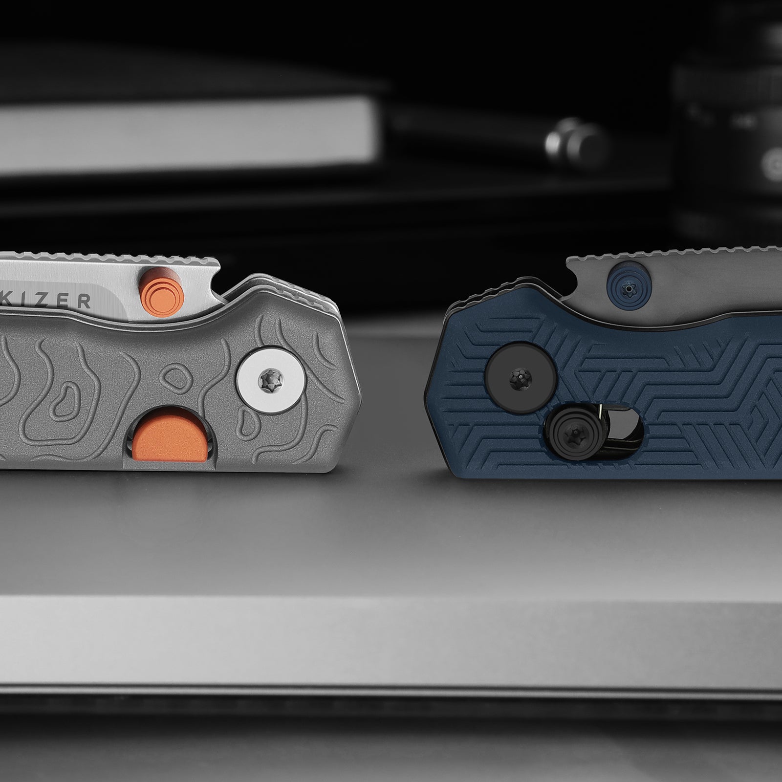 Begleiter 2.9 | Kizer Clutch Lock™ | Norplex UltreX™ Micarta | Damascus | KizerV™ 3458.2CDA2