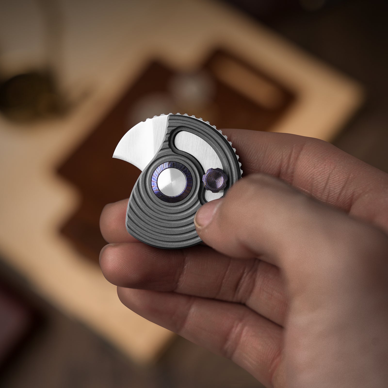 Snail-Trail | 5th Pocket Coin Knife | Detent Slip Joint | AEB-L | Matte Navy Blue Aluminum Handle | Flat Grind | KizerV™ 2757A2