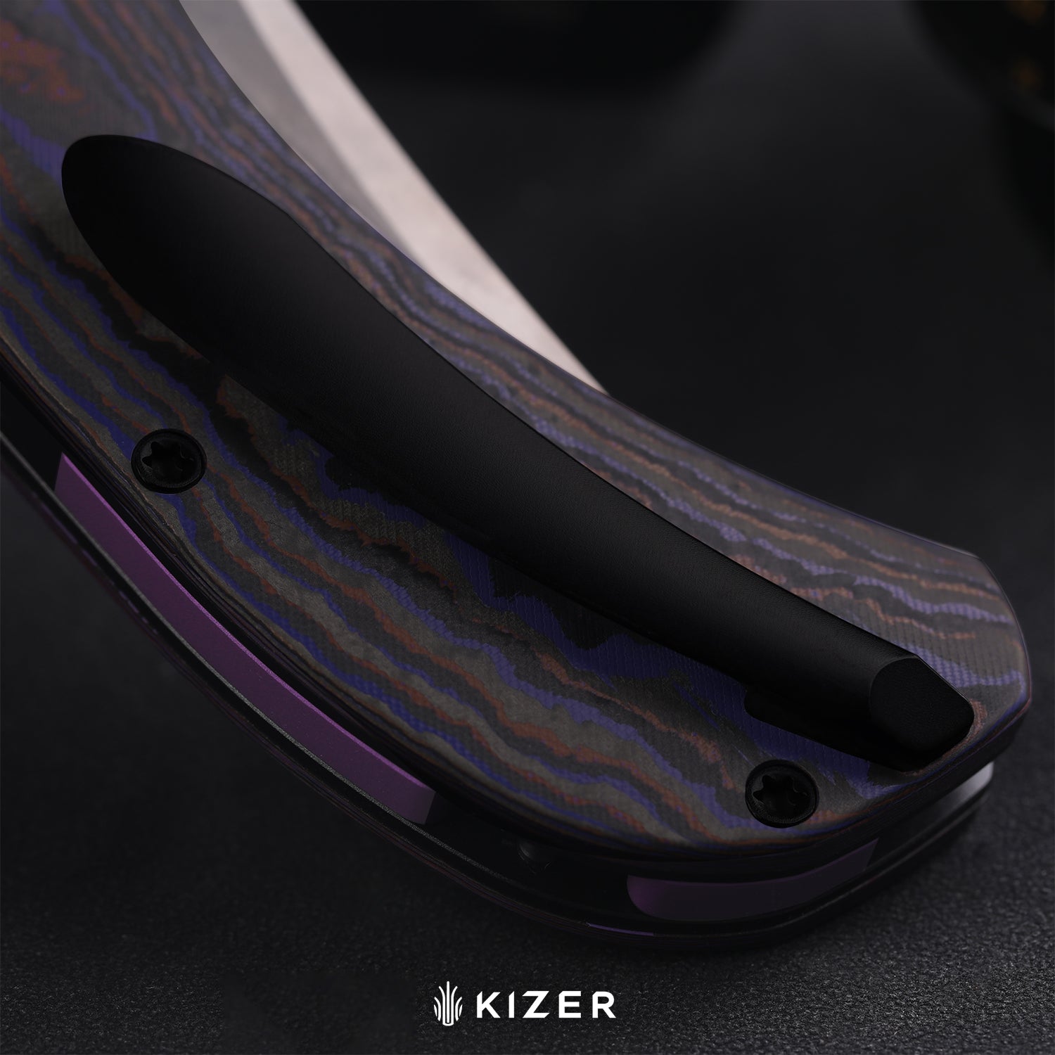 Cyclone | Frame Lock | Titanium & Carbon Fiber | S35VN+Satin Finish | KizerB™ 3734A2