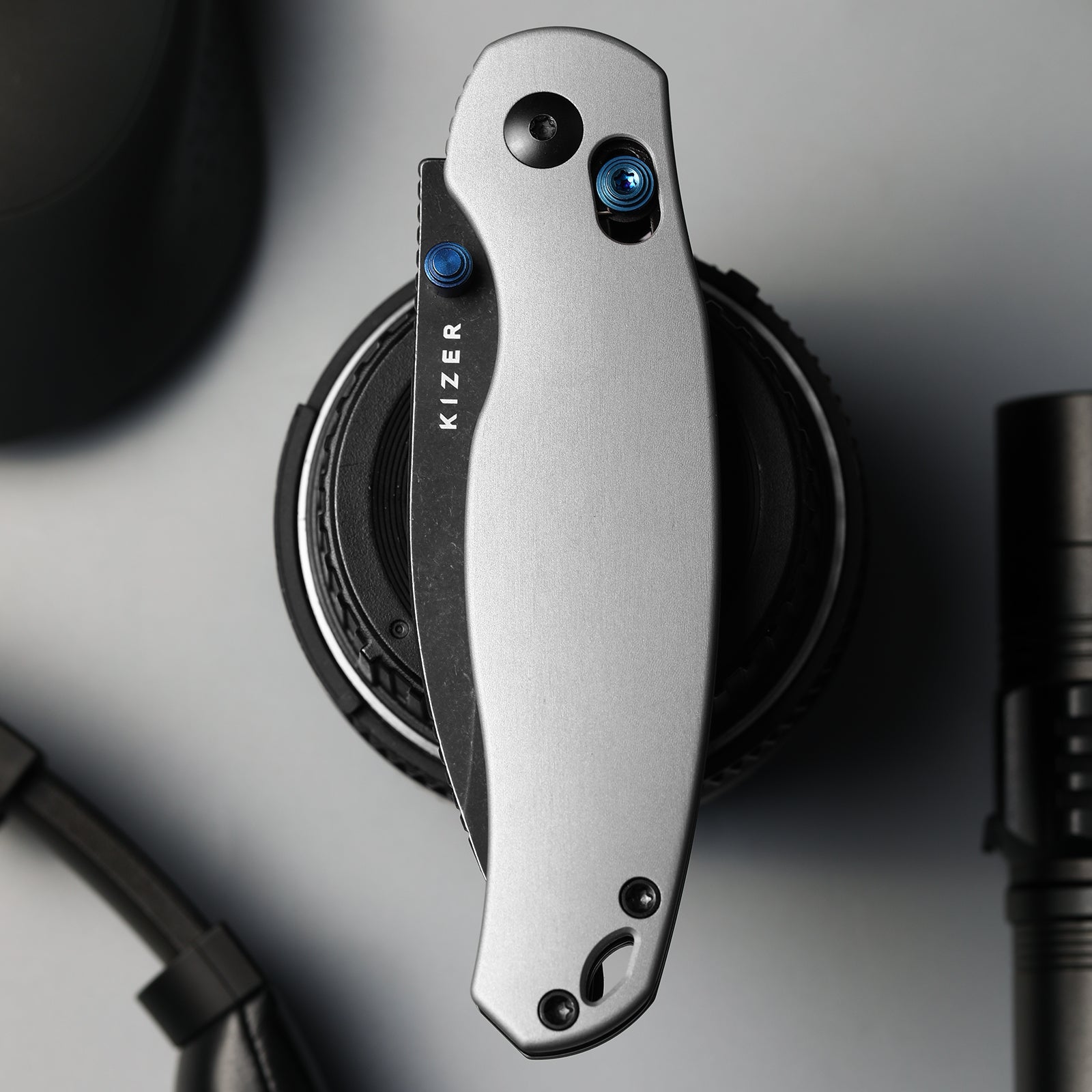 Phoca CD | Kizer Clutch Lock™ | 14C28N | Aluminum | KizerV™ 3781CDA2