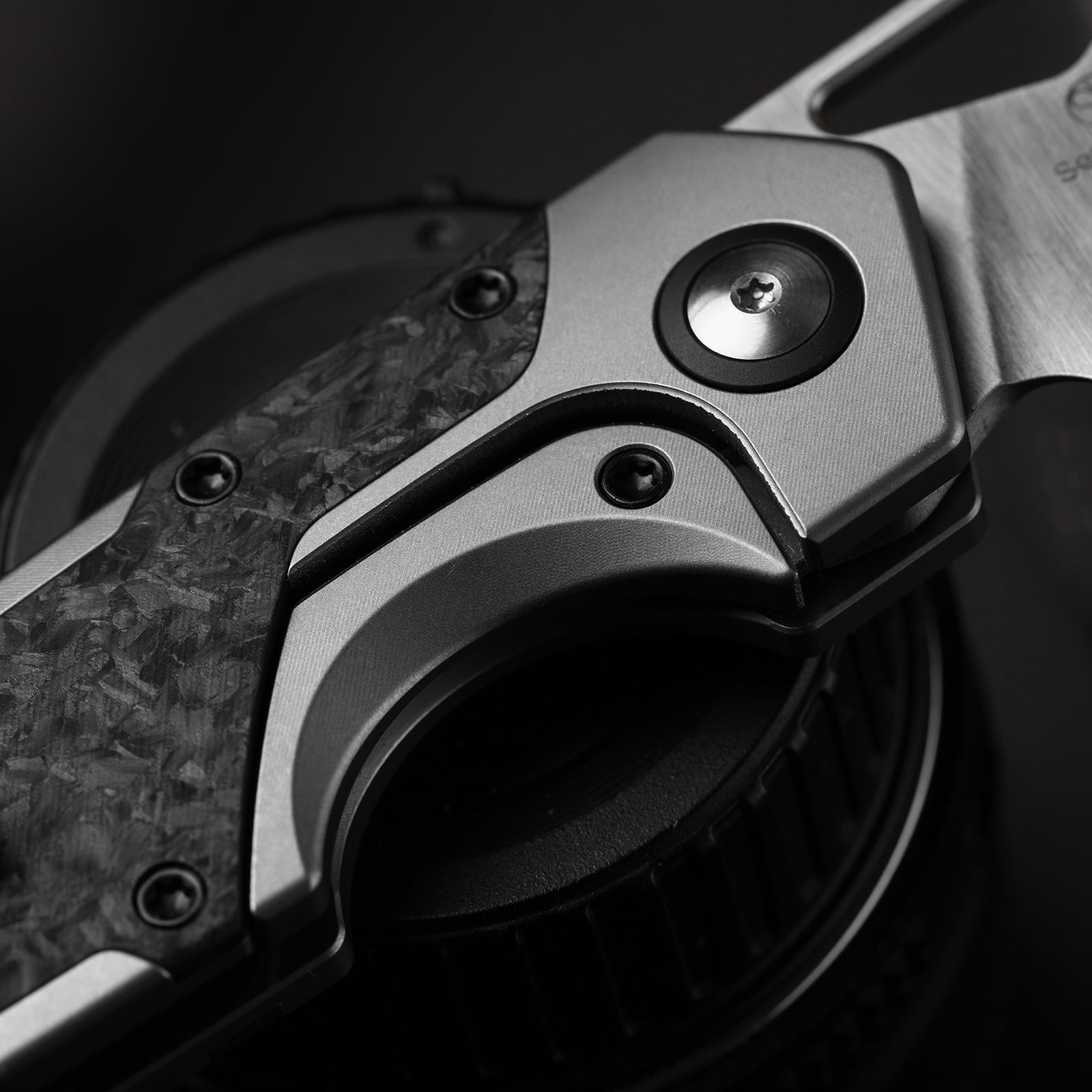 Serpentine | Jonathan Styles | Elmax | Thumb Hole & Front Flipper | Frame Lock | KizerB™ 3759FDA1