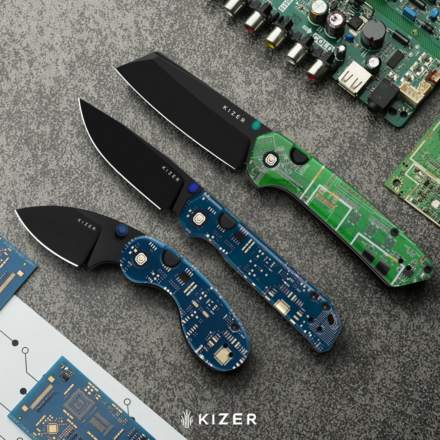 Begleiter PCB | Kizer Button Liner Lock™ | BD1N | Resin & PCB | Black PVD Coating | KizerV™ 3458.2BDA6