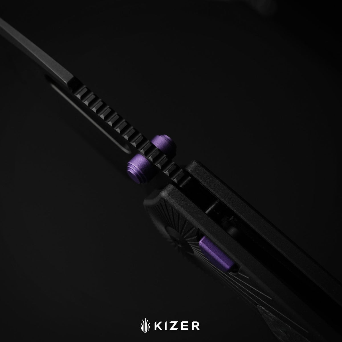 Durandal | Kizer Button Liner Lock™ | Aluminum &  Fatcarbon® Black Dark Matter  | S35VN + Black PVD Coating | KizerB™ 3765BD1