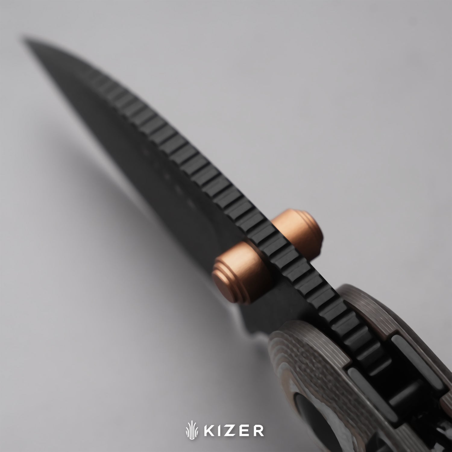 Microbe™ | 5Th Pocket Knife | Kizer Button Liner Lock™ | Aluminum Foil G10 Handle | KizerV™ 2742A11