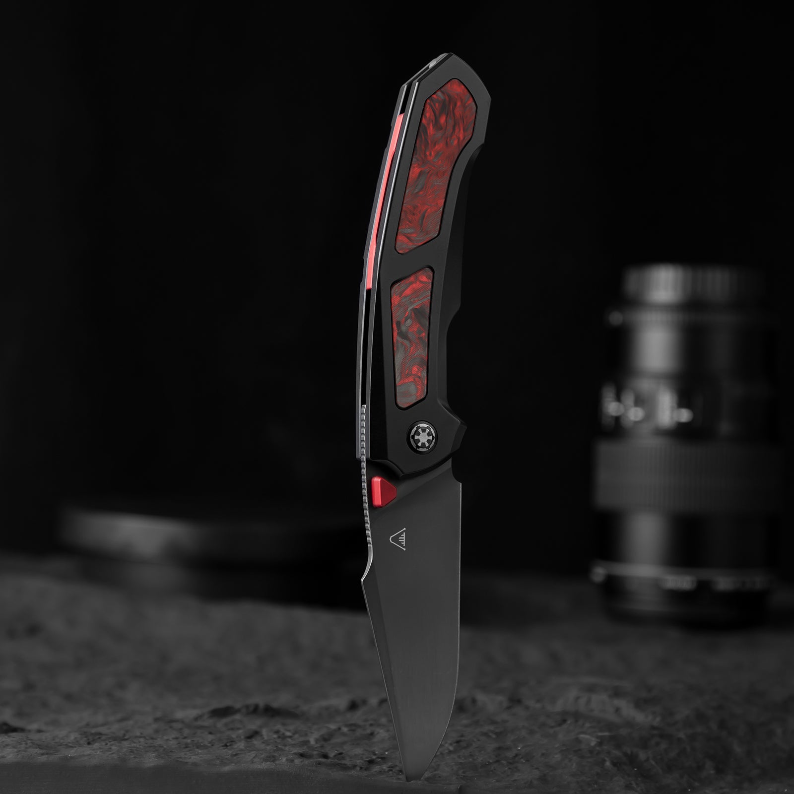 Feweed | Elmax | Titanium | KizerB™ 3694A6