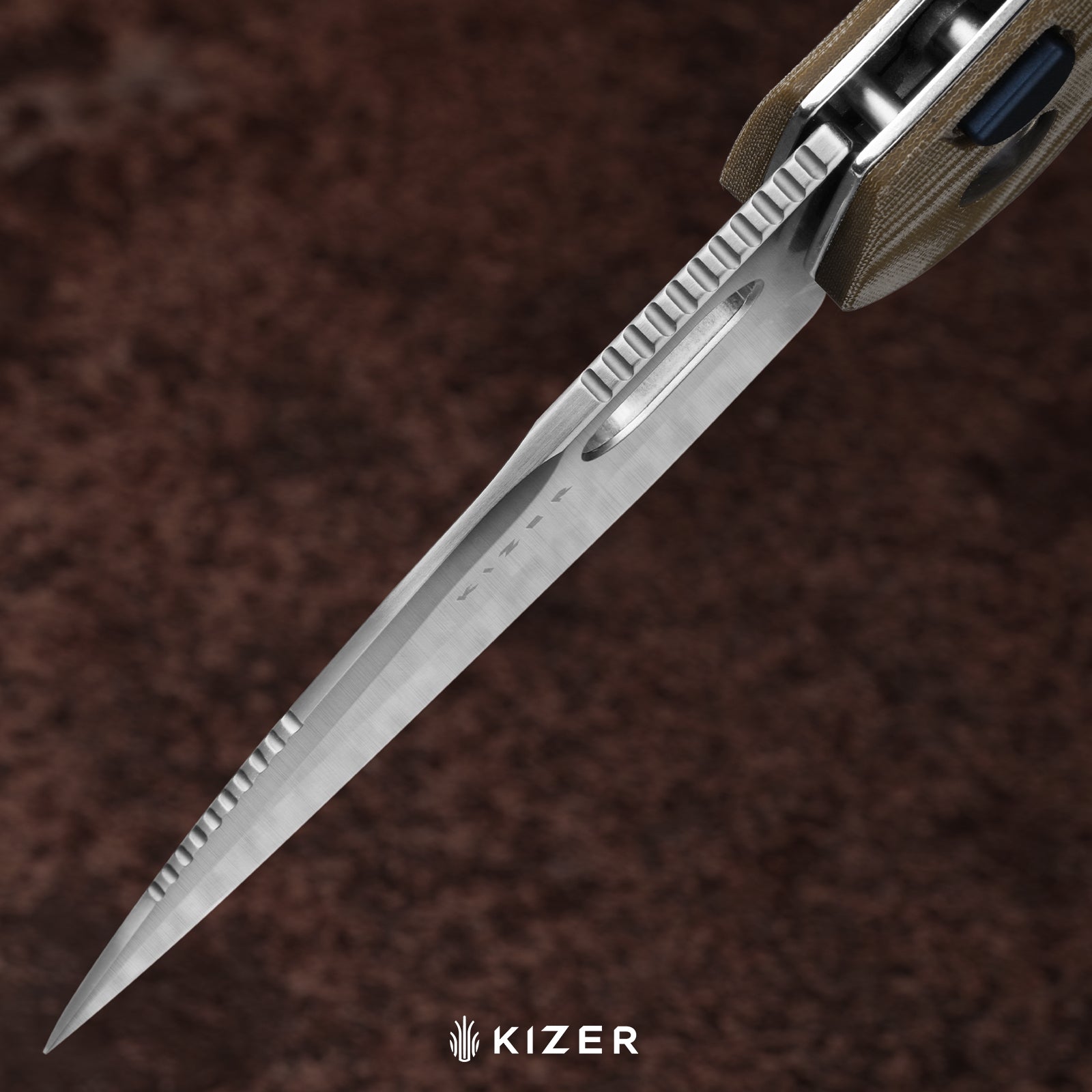 Roach XL | Kizer Button Liner Lock™ | 14C28N | Micarta | KizerV™ 4477BDA2