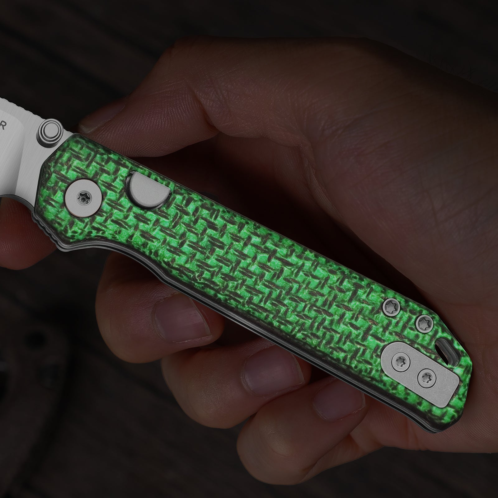 Drop Bear® | GID Canvas Micarta Handle | Kizer Clutch Lock™ | Nitro-V | KizerV™ 3619A19