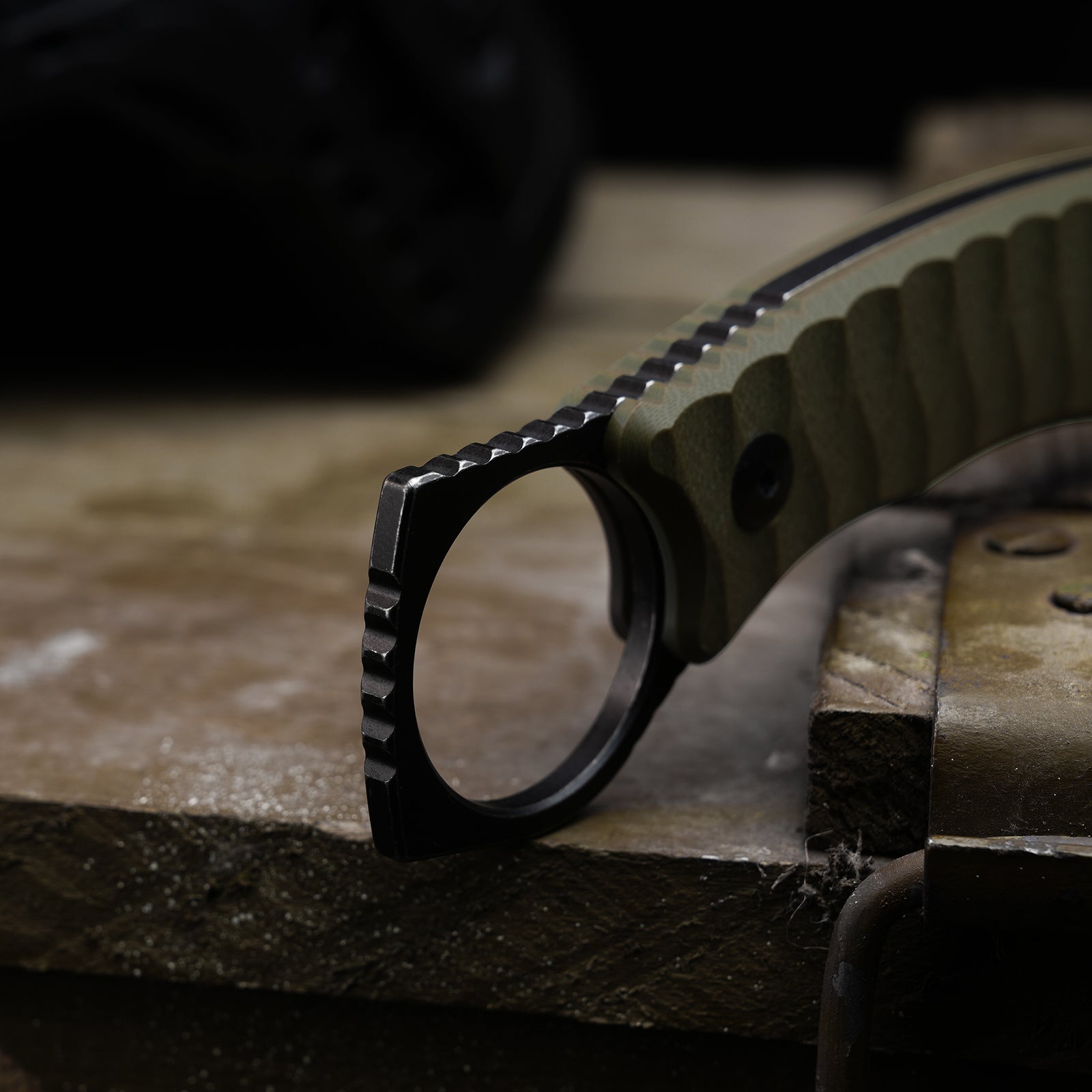 Billy Bones | Deep-Grooved G10 Handle｜Lightweight Tactical | AEB-L | Fixed Blade | KizerV™ 1115A1