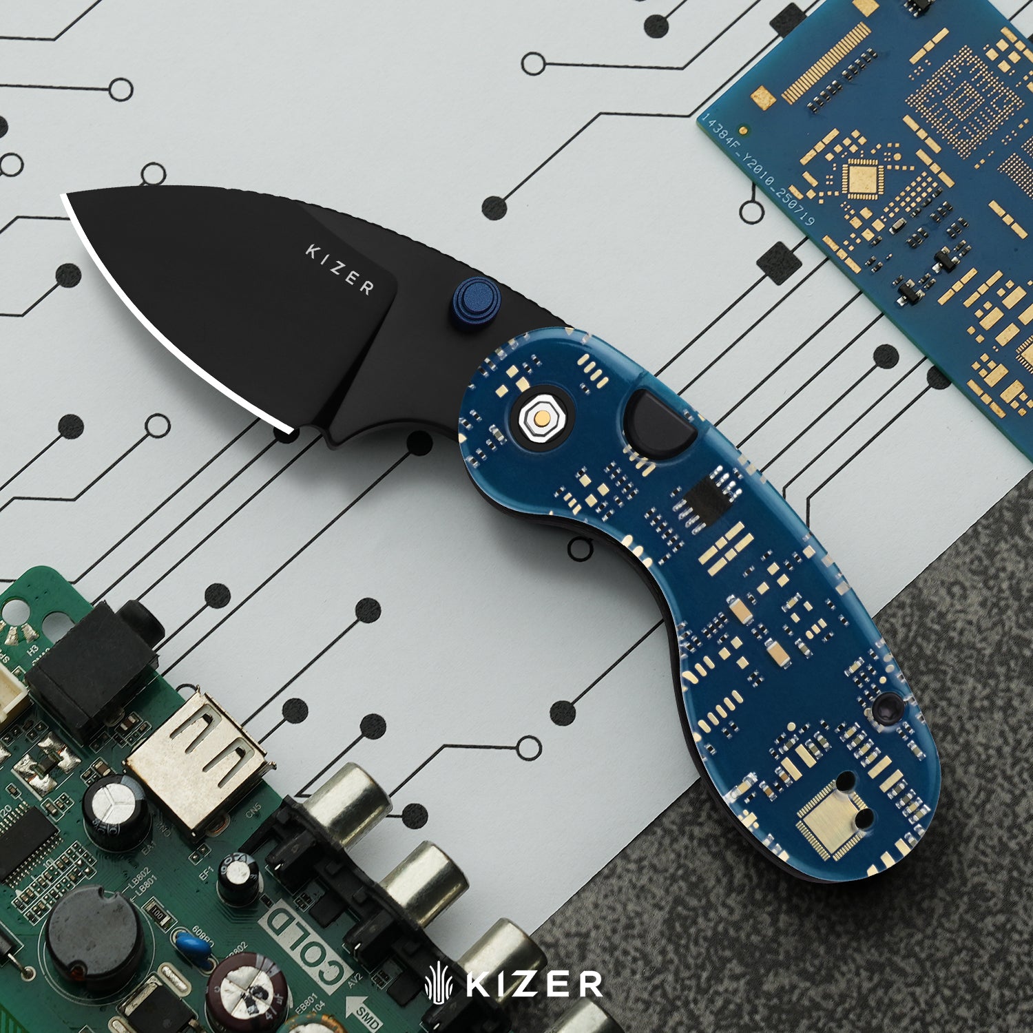 Microbe™ PCB | Kizer Button Liner Lock™ | CPM Rex45 | Resin & PCB | Black PVD Coating | KizerB™ 2742BDA2