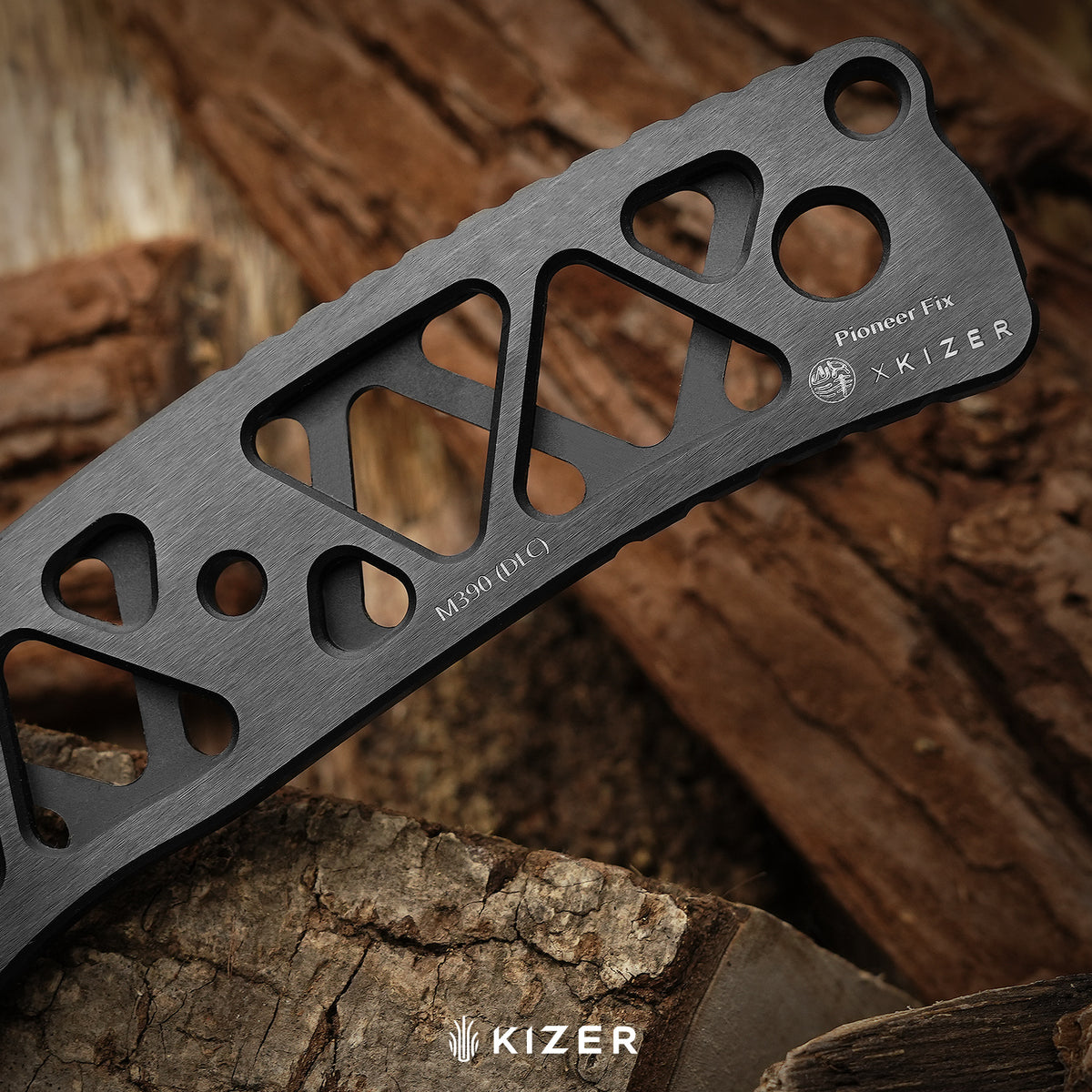 Pioneer Fix | M390 | Flat Brushed & Matte DLC Ultra | Carbon Fiber & G10 | KizerX® FB03A1